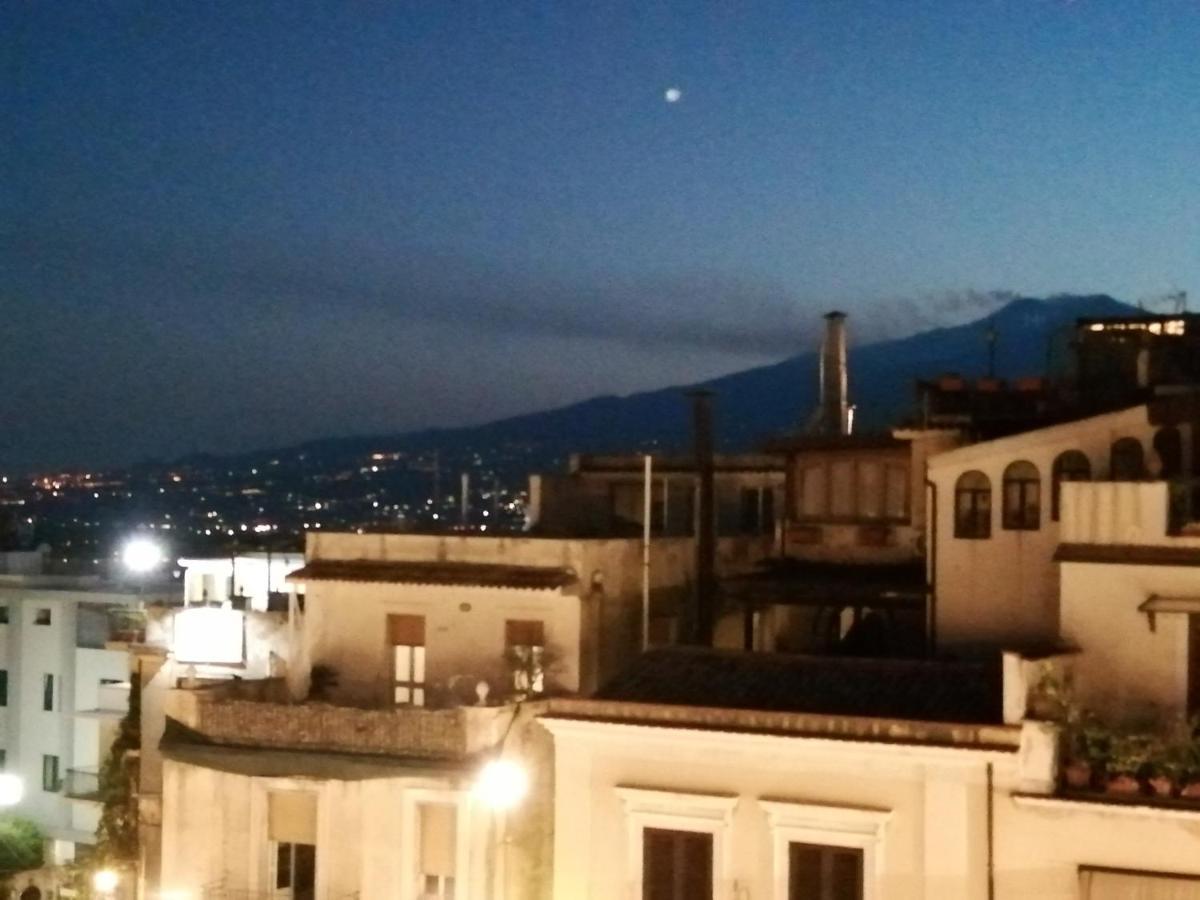 Aly Art Apartment Taormina Duomo, Gulf & Etna View Exteriér fotografie